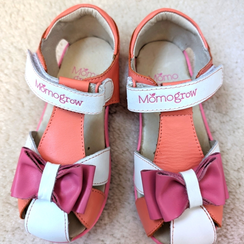NEW Momo grow Toddler Girl Bow Sandals size 12